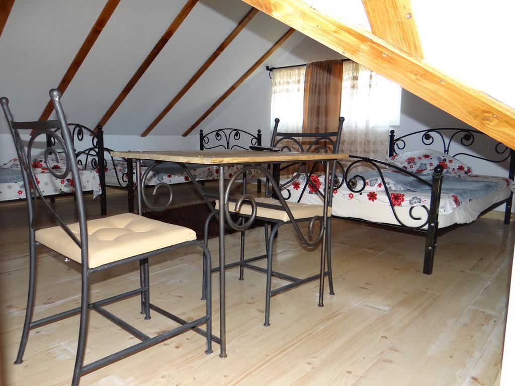 Pensiunea Lacul Albesti Albestii Paminteni Chambre photo